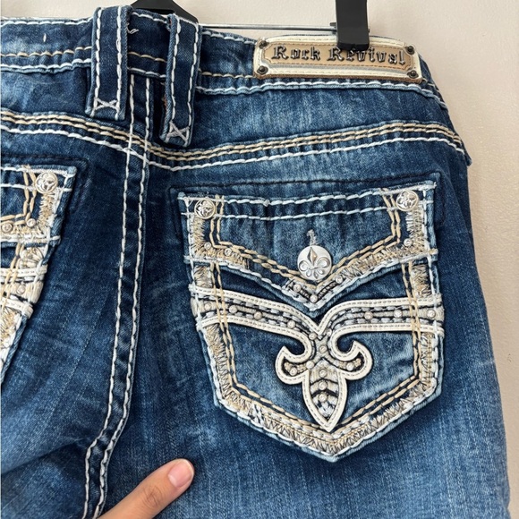 Rock Revival Vintage Blue Acid Wash Y2K Low Rise Denim Embroidered Capri Size30 - Picture 10 of 13